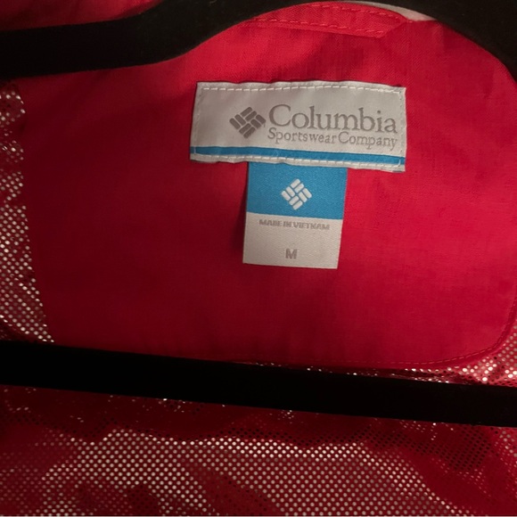 Columbia Red Omni-Heat Outerwear, size medium. - Picture 6 of 12